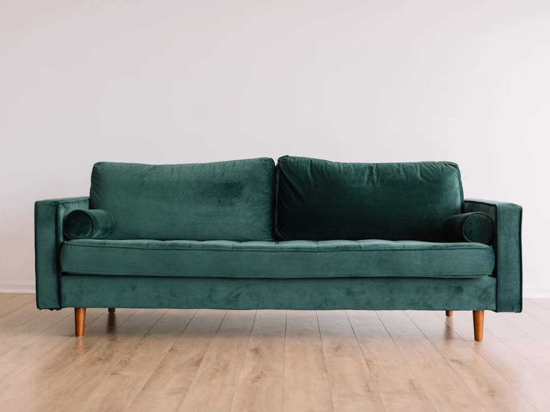15 Small Apartment Living Room Ideas for a Functional Space