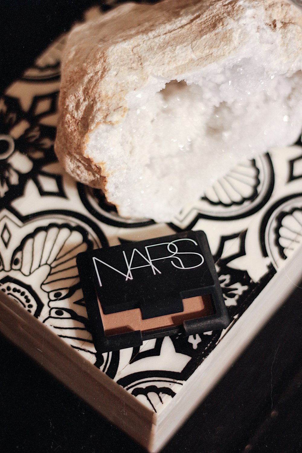 Nars press powder palette