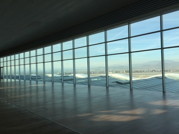 Panoramic view of a calm, open space designed for creative freedom and connection.