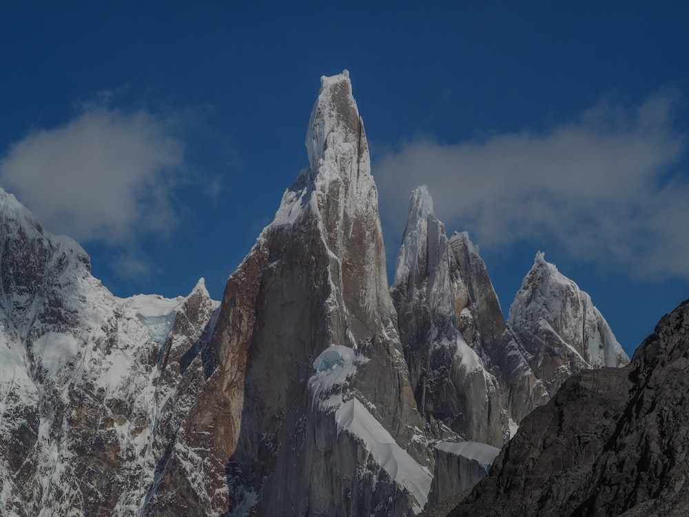 icy mountain scenery