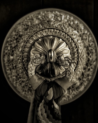 A beautifully crafted accessory inspired by eastern auspicious symbols.