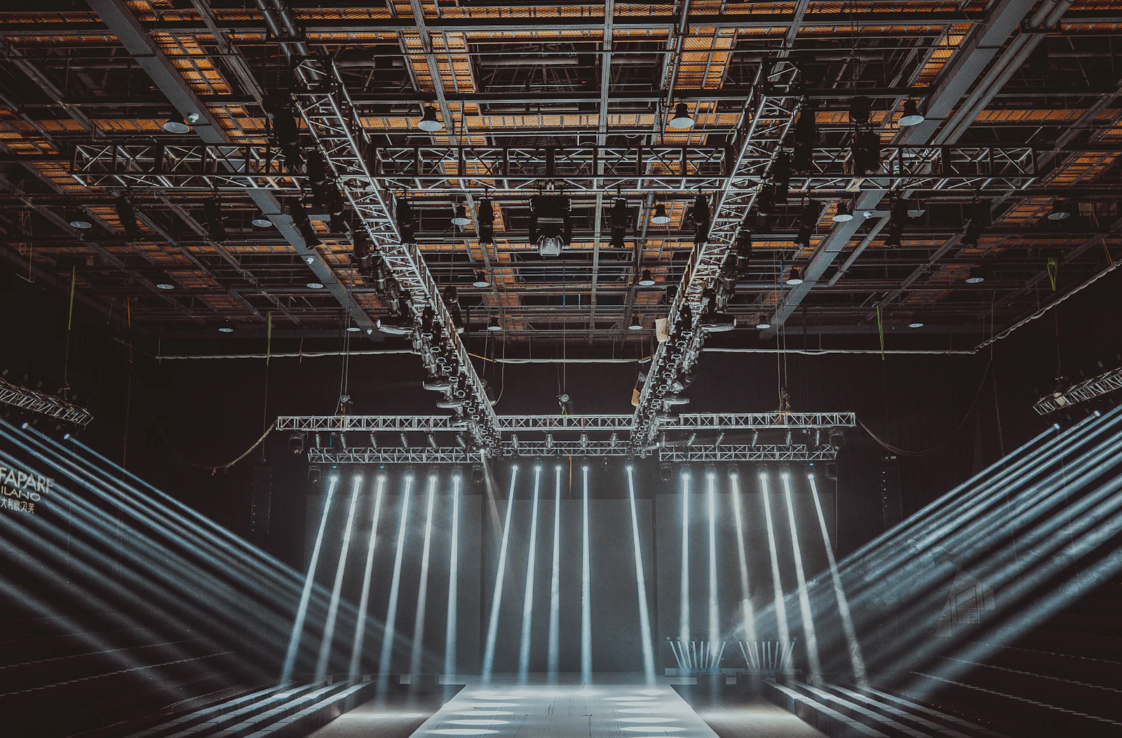 Turnkey audiovisual infrastructure: cabling and automation