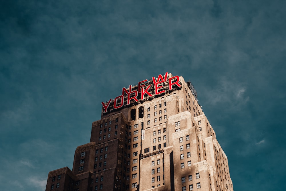 Edificio di New York durante il giorno