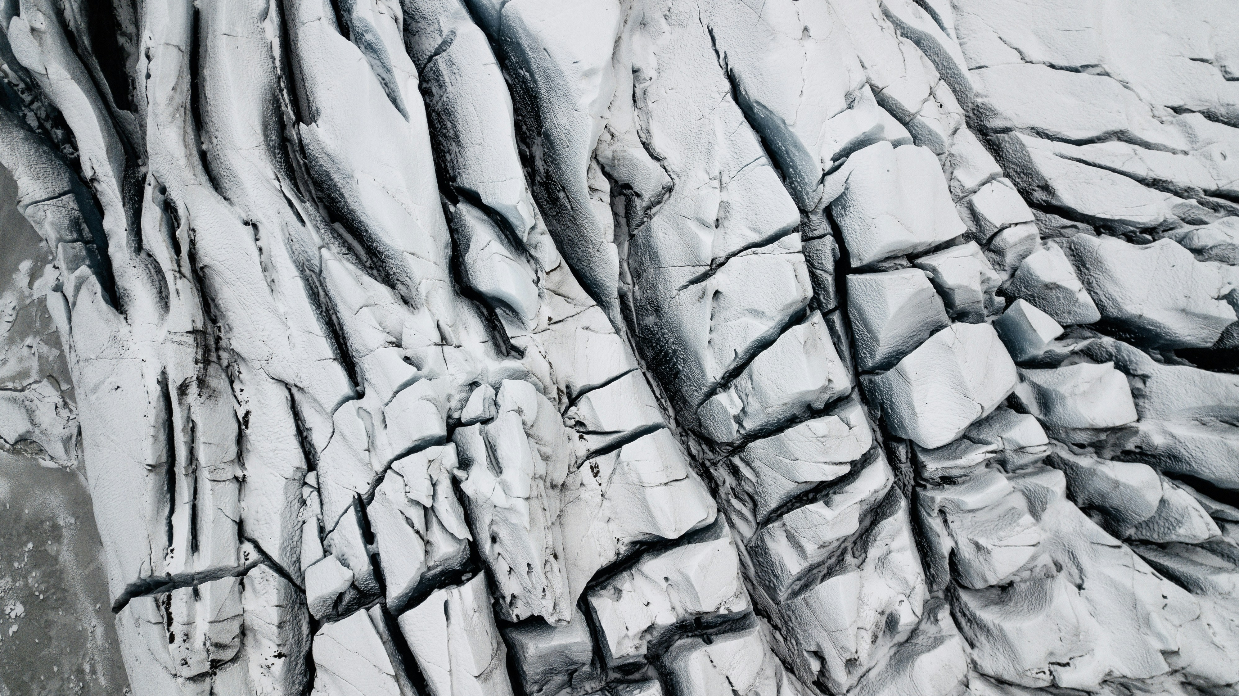 https://images.unsplash.com/photo-1555327758-3fdbd1352e0b?ixid=M3w2MjYzNjJ8MHwxfHNlYXJjaHw2fHxTb3V0aCUyMEJsb2NrfGVufDB8MHx8fDE3MjgwNTk0NDd8MA&ixlib=rb-4.0.3