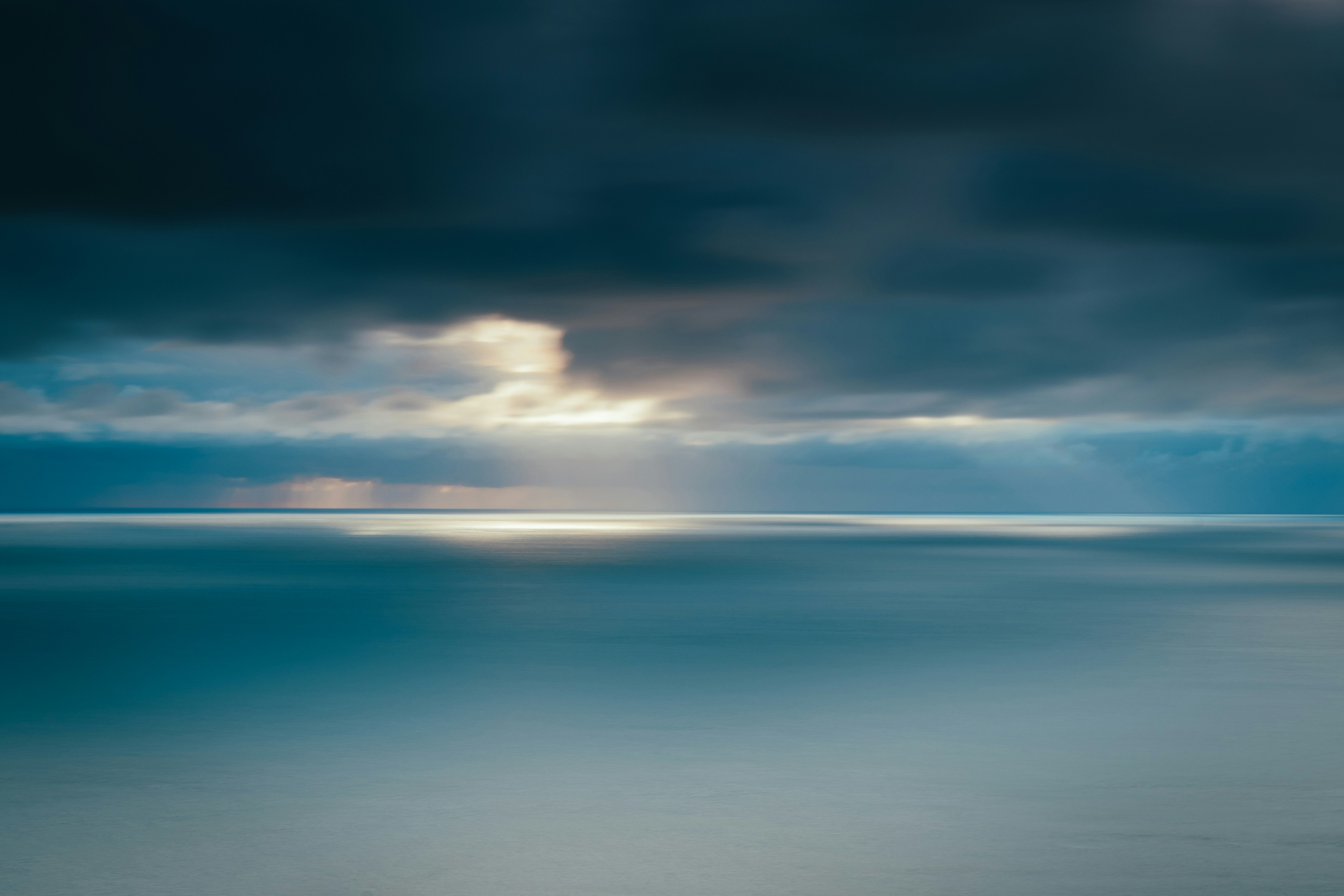 Flowx - A Dark Sky Alternative