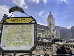 Gare de Lyon signage