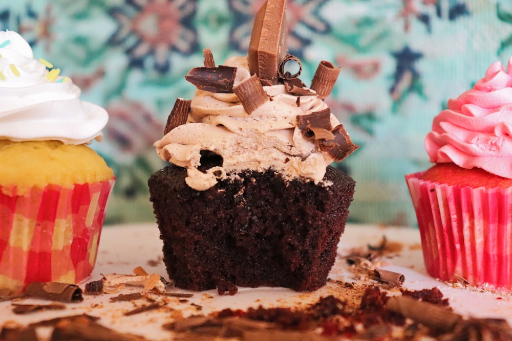 selective focus photography of chocolate cupcake