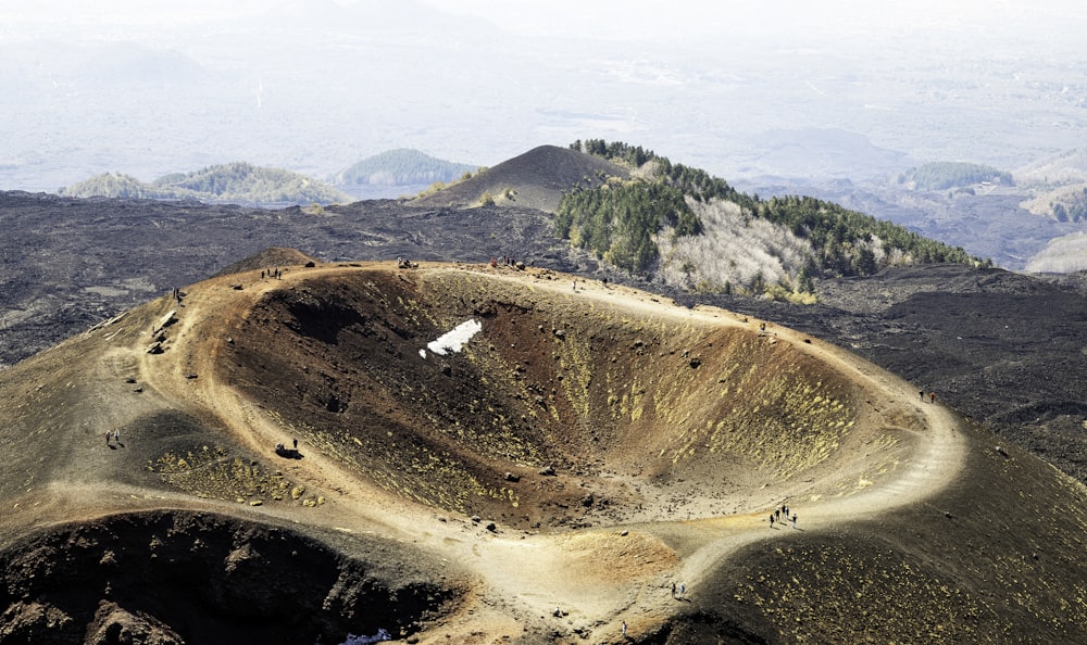 brown mountains