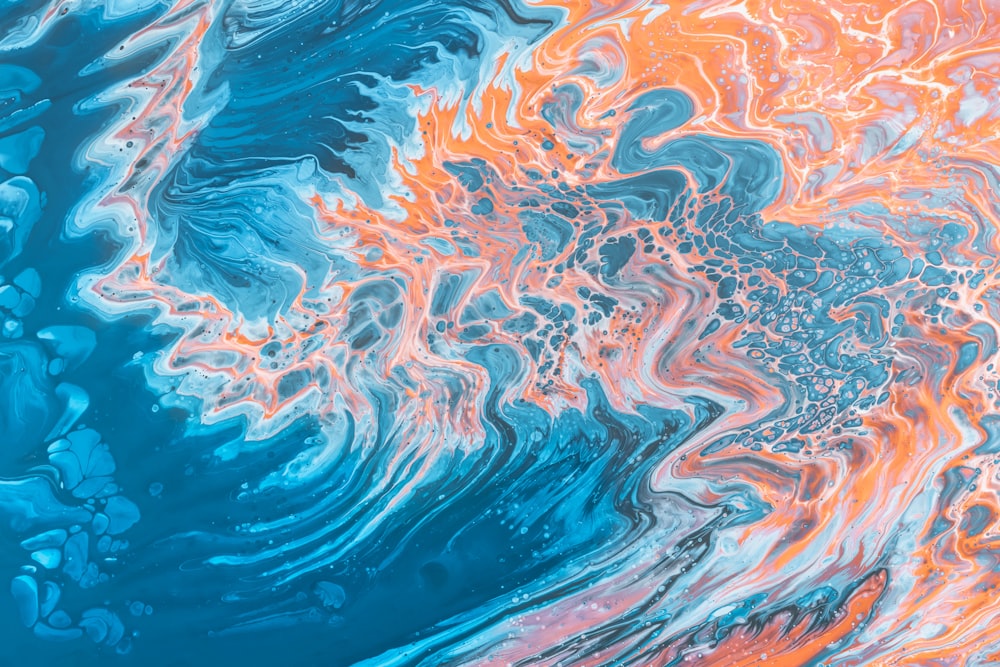 Pintura abstracta azul y naranja