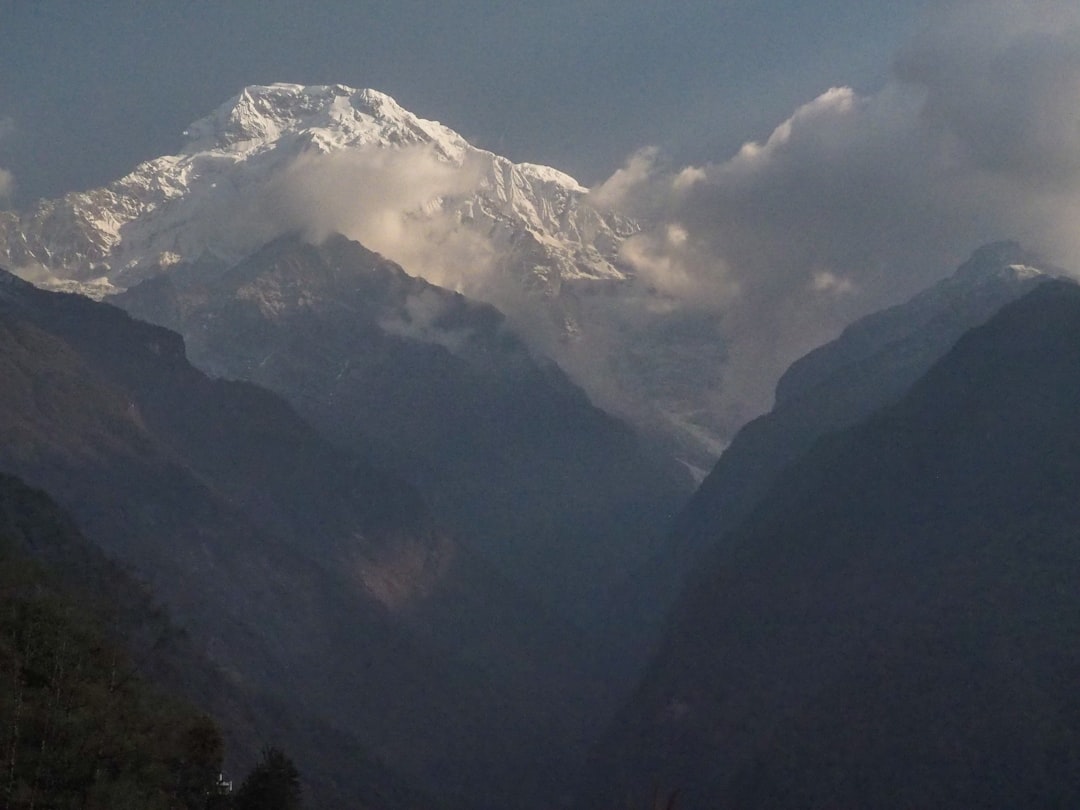 В горах воздух более. Непал пейзажи.