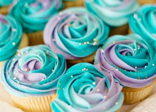 blue cupcake