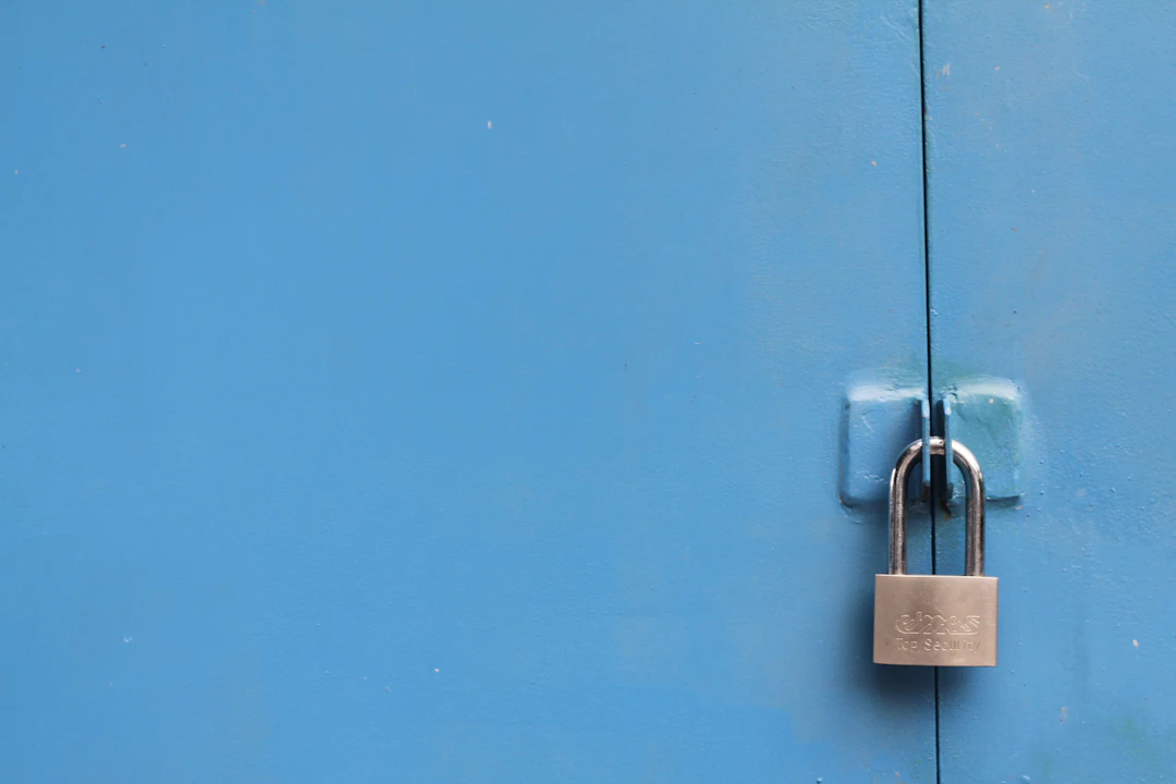 Locksmith door lock
