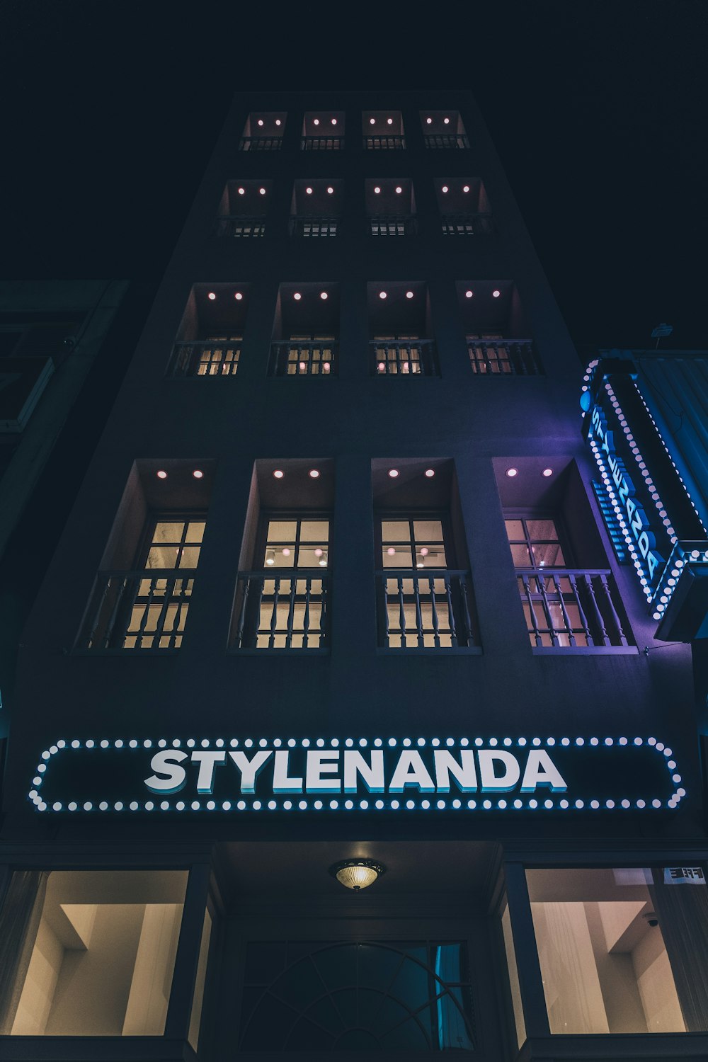 Stylenanada building