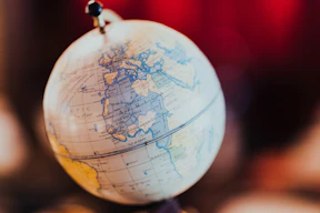 beige globe model
