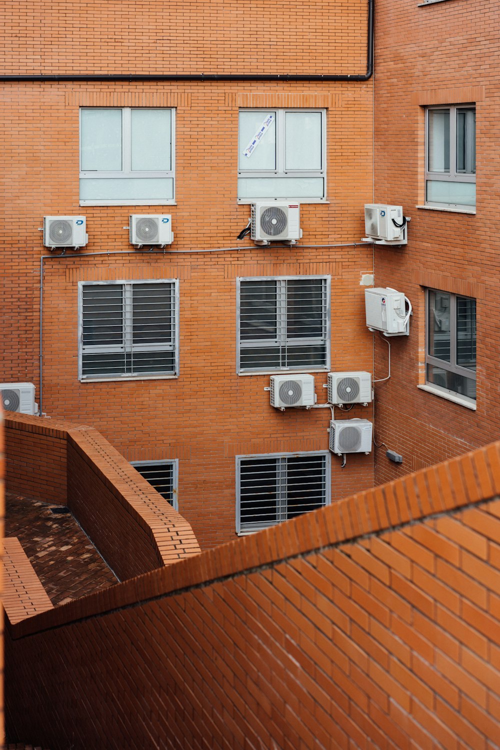 brown concrete building