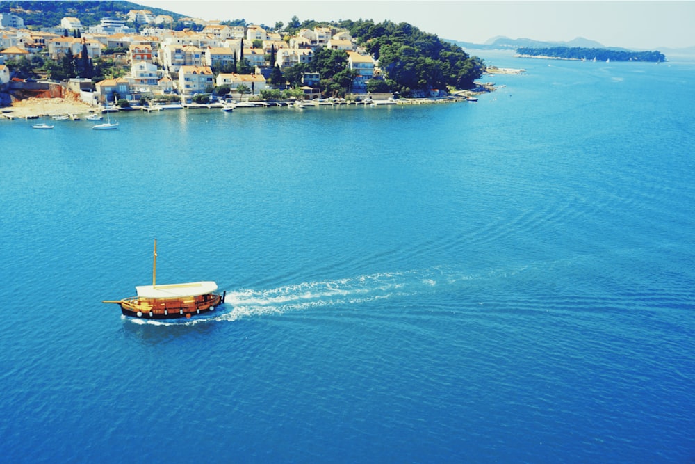 aerial view photography of boat