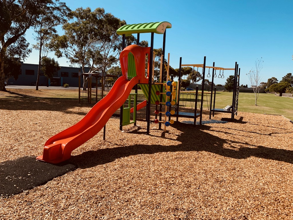 Outdoor Playground Equipment