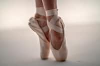 


BALLET TOES toe stories