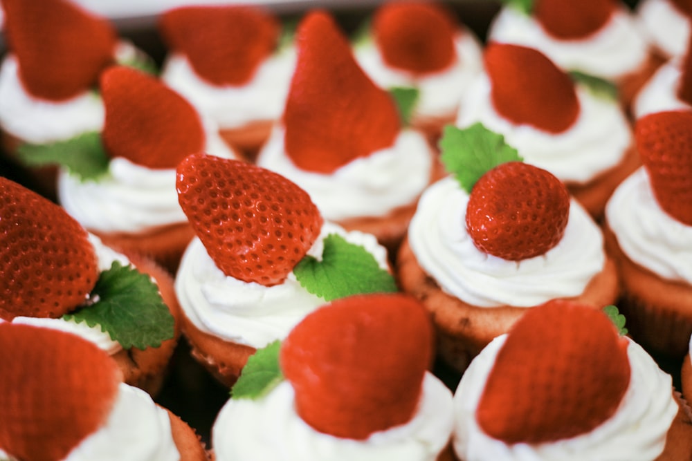 cupcake with strawberry