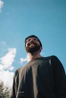 How to Achieve a Healthy Sunnah Beard Using Natural, Halal Ingredients