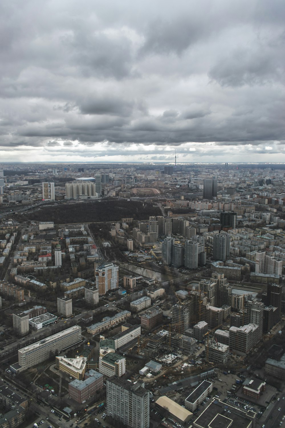 aerial photo of city skyline