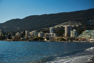 North Vancouver waterfront real estate and North Shore