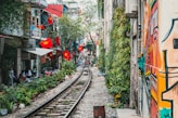 a train track running through an alley way
