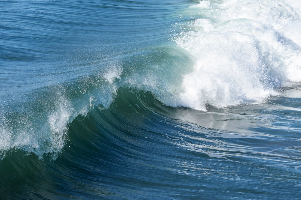 Vue aérienne des vagues