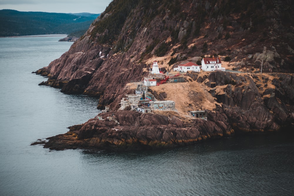 house on mountains