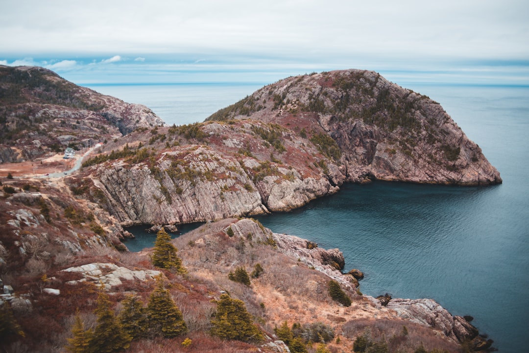 brown rock mountain