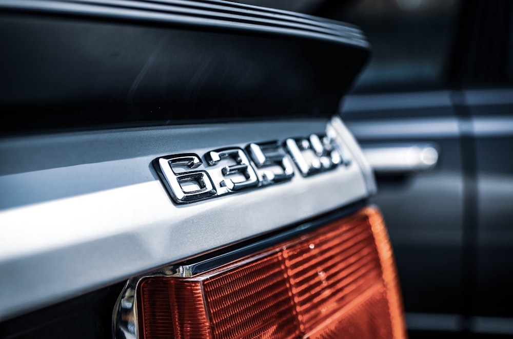 a close up of the emblem on a car