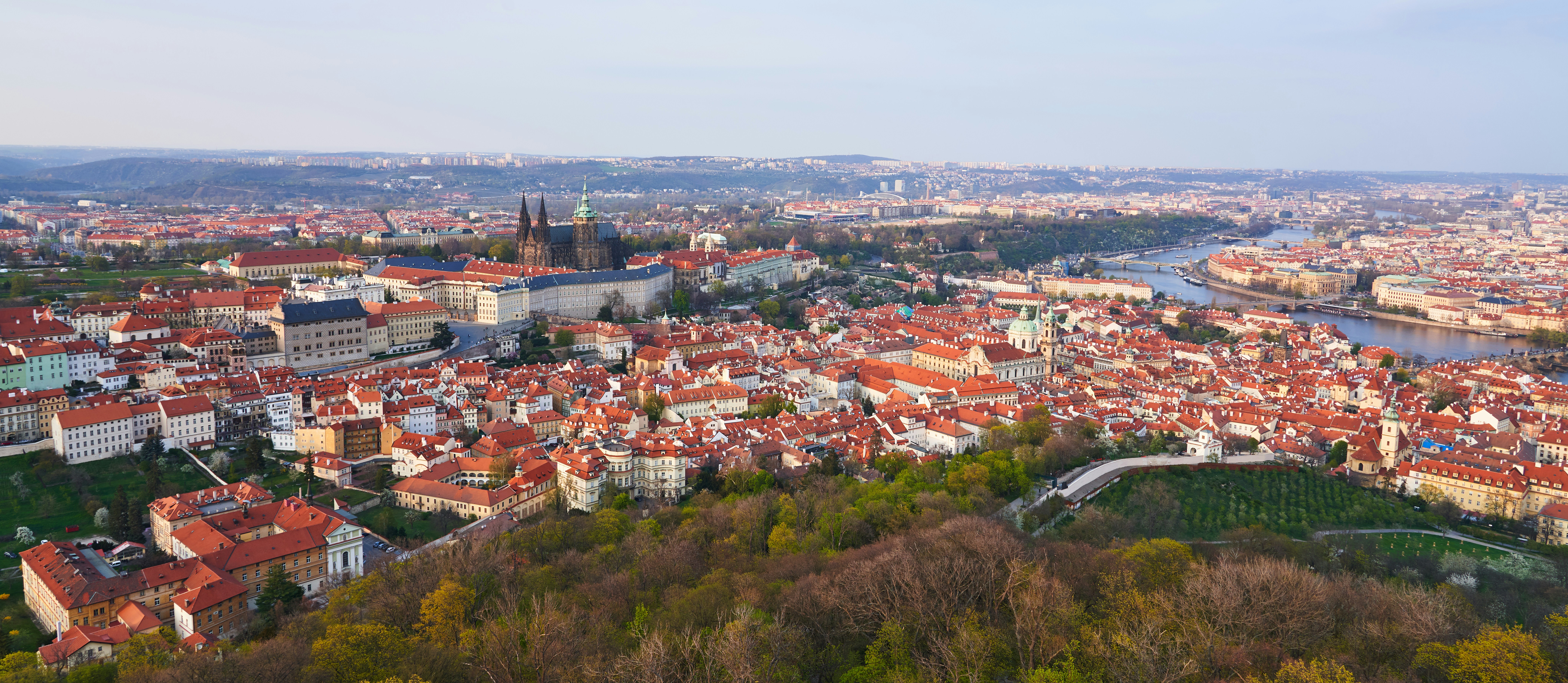 white-and-brown houses during daytime, 