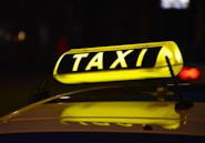 yellow Taxi light sign