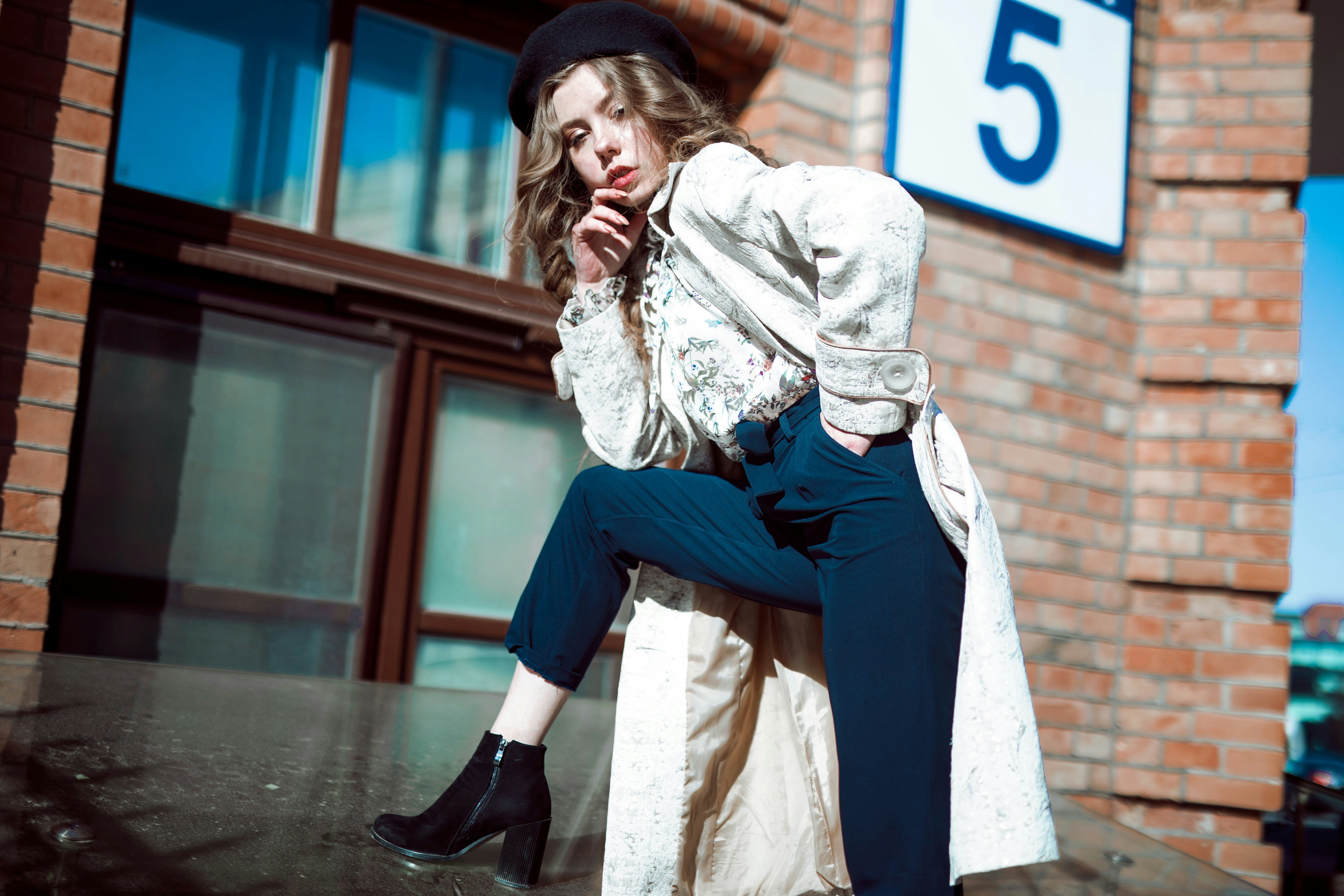 「足が太い」はテクニックでカバーする！お悩み別おすすめ着痩せコーデ15選 DROBE MAGAZINE ファッションで素敵に、毎日を楽しく。