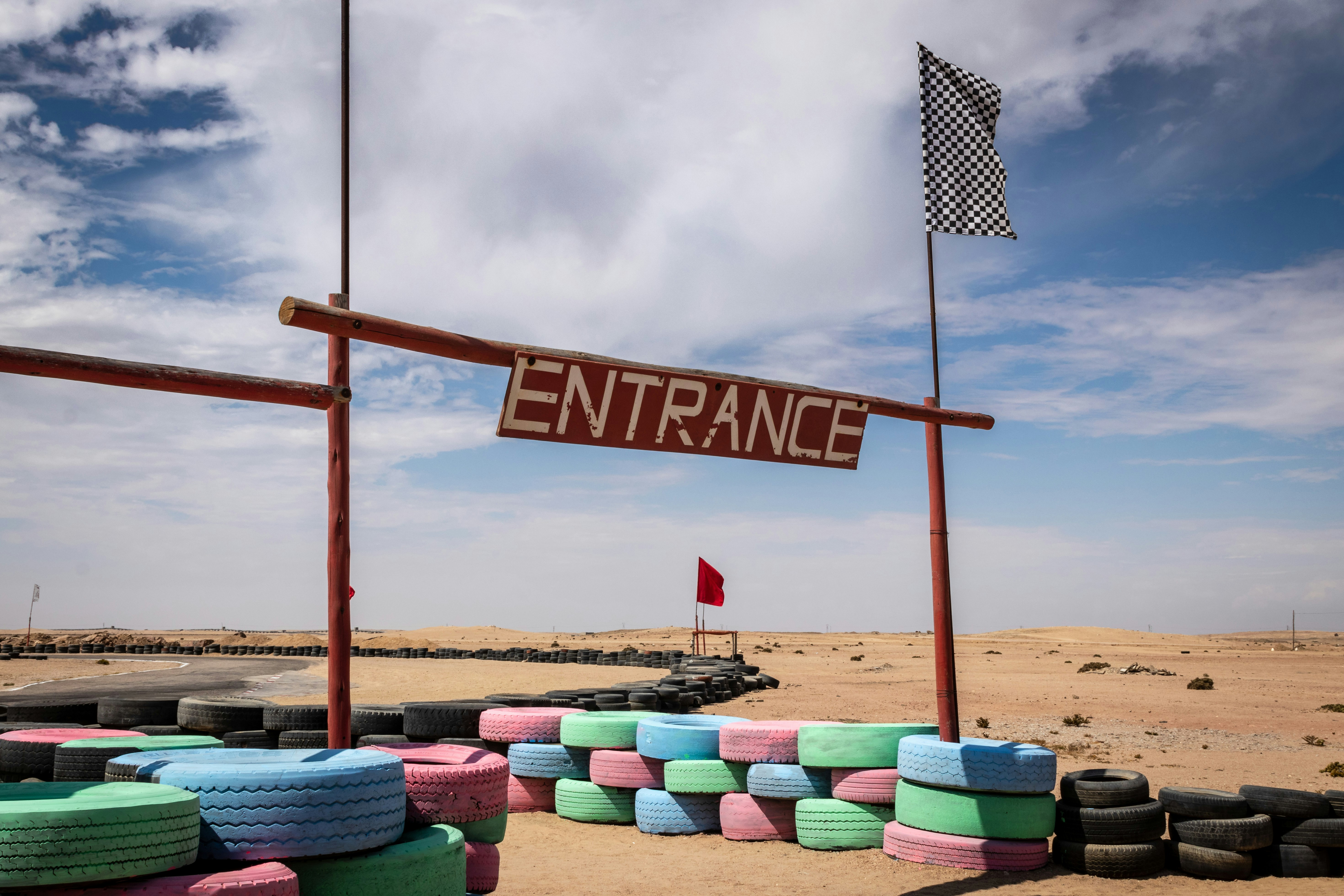 8 Desert Road Trips Known for Places to Find Cheap Motels