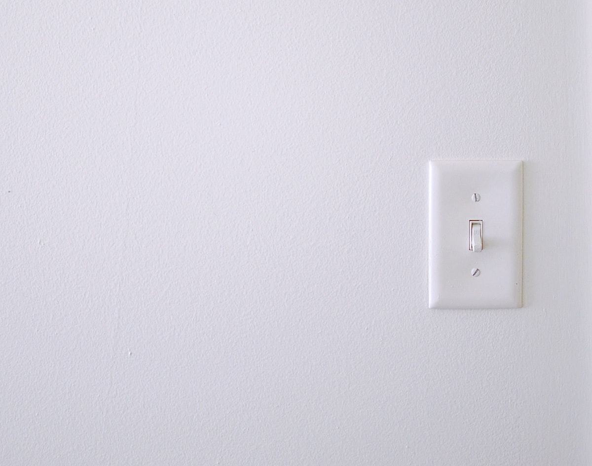Lutron Caseta Smart Dimmer Starter Kit — sustainable Energy Automation product review