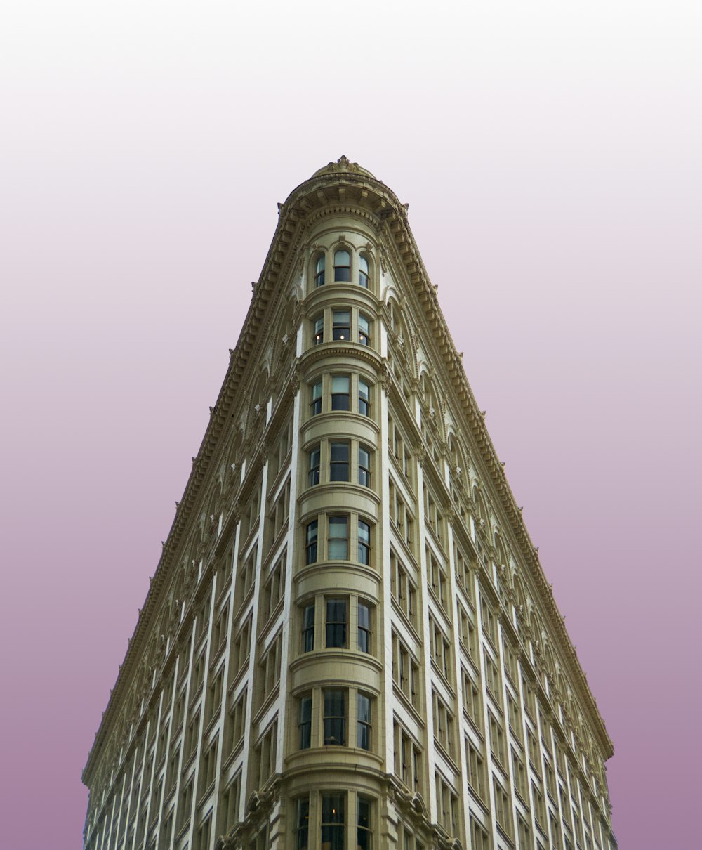 brown flatiron building