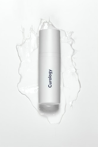 Curology container