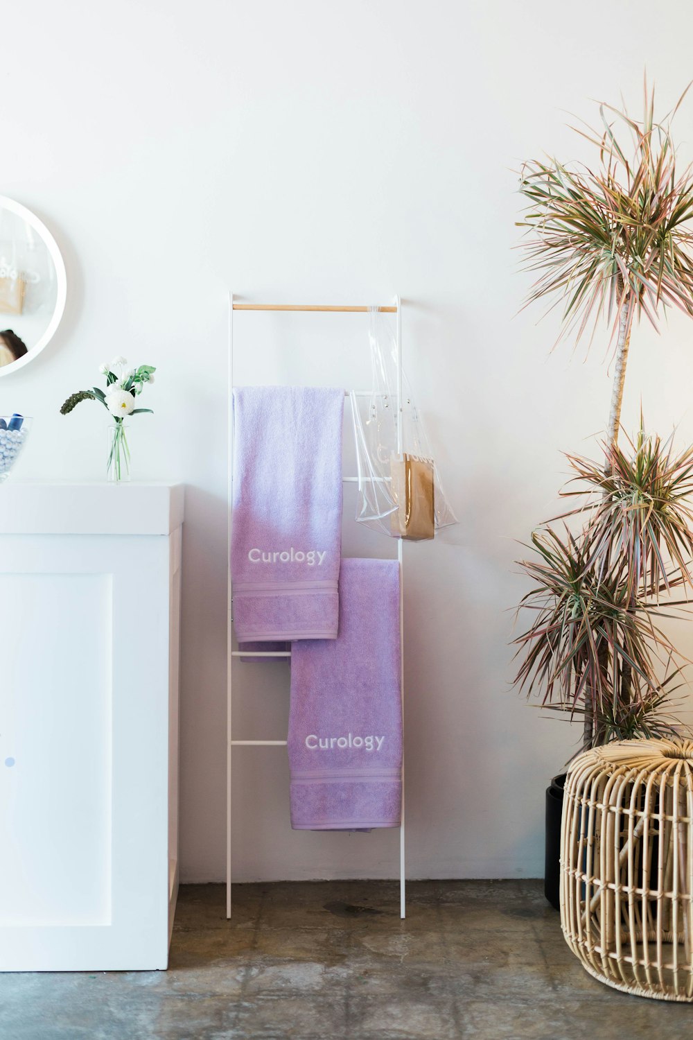 white towel rack