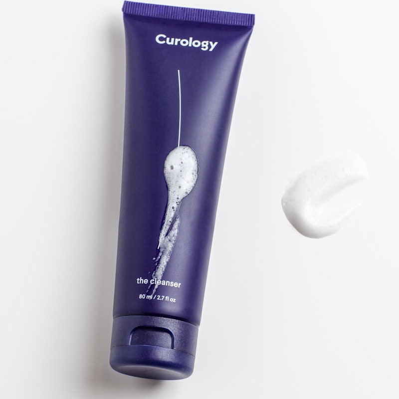 كريم ترطيب فاخر بالورد