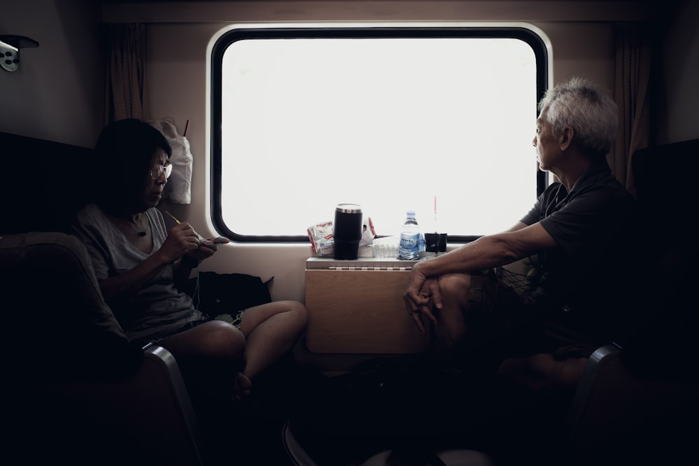 couple in train