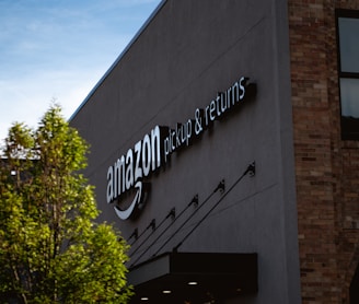Amazon pickup & returns building