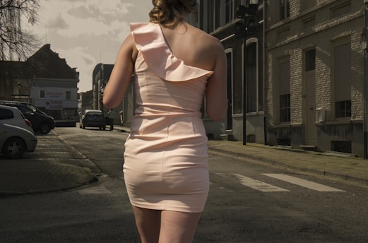 women's pink one-shoulder dress