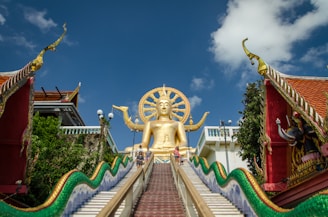 buddha statue