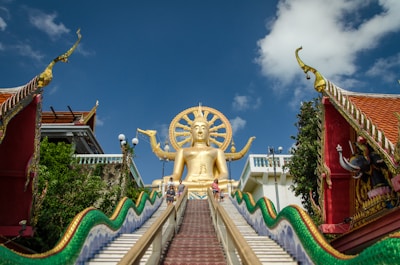 buddha statue