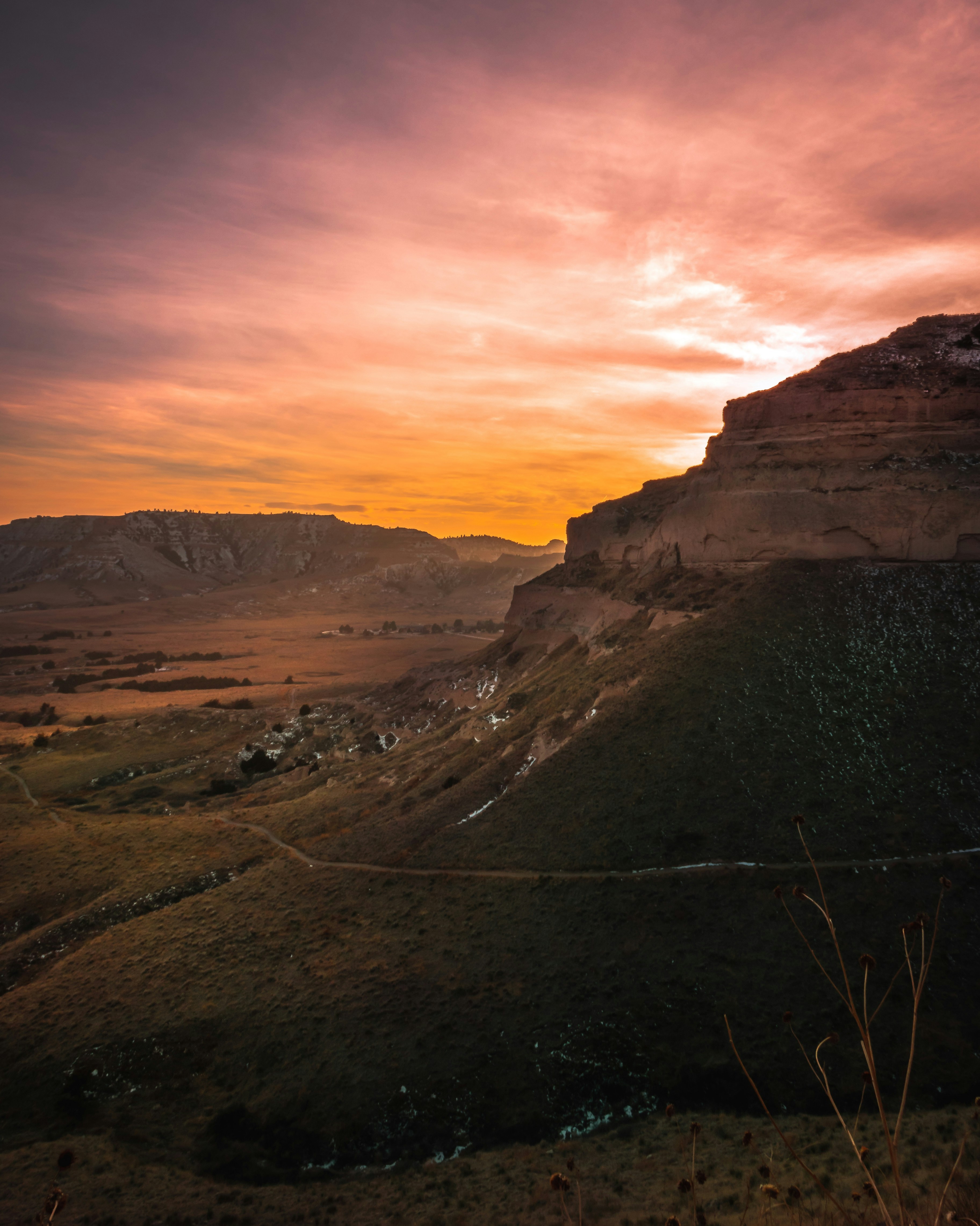 Montaña durante el día