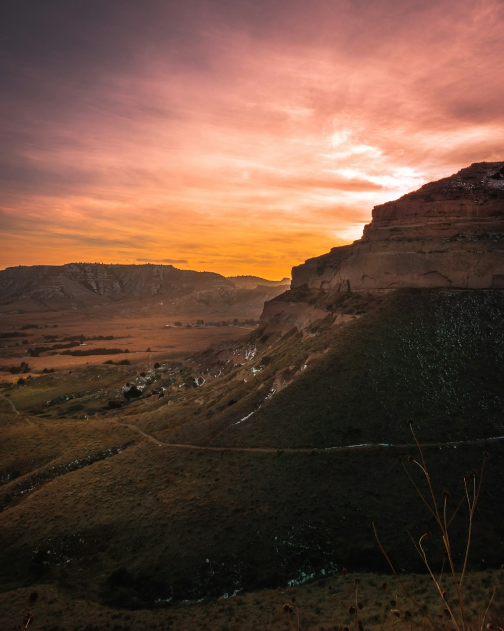 mountain at daytime