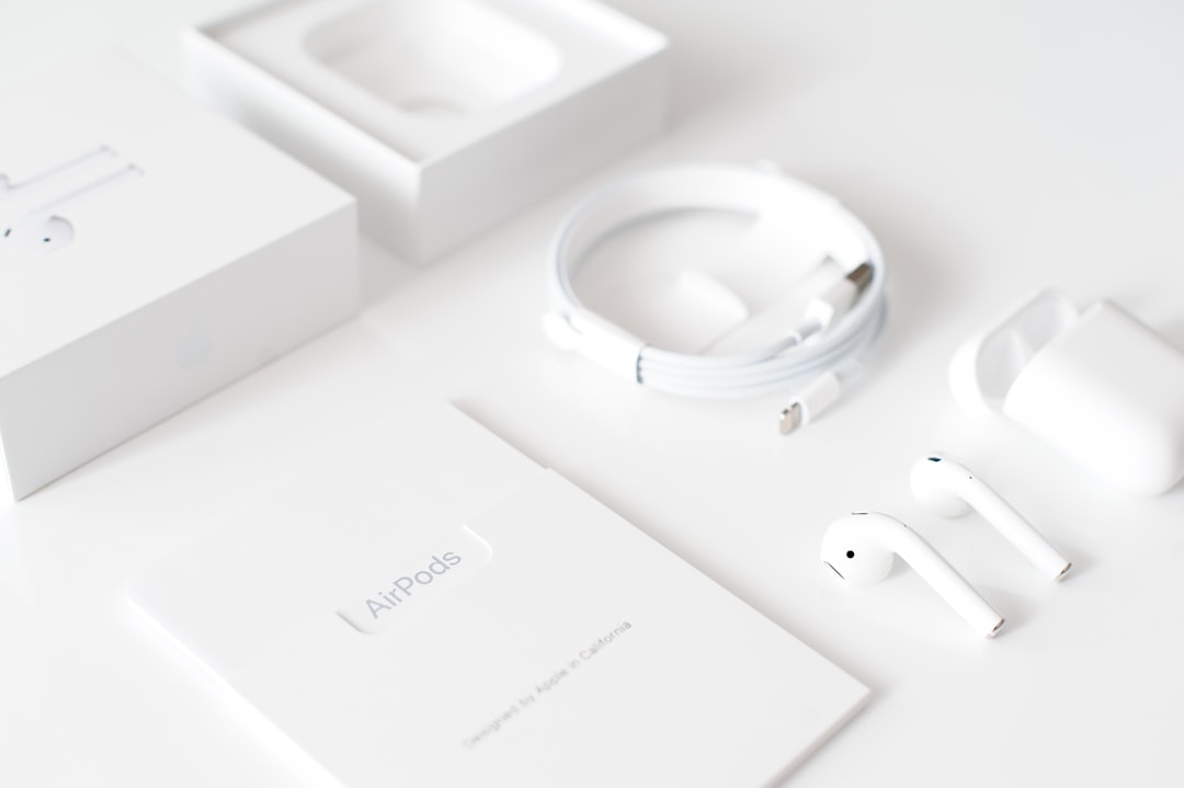 white earpods