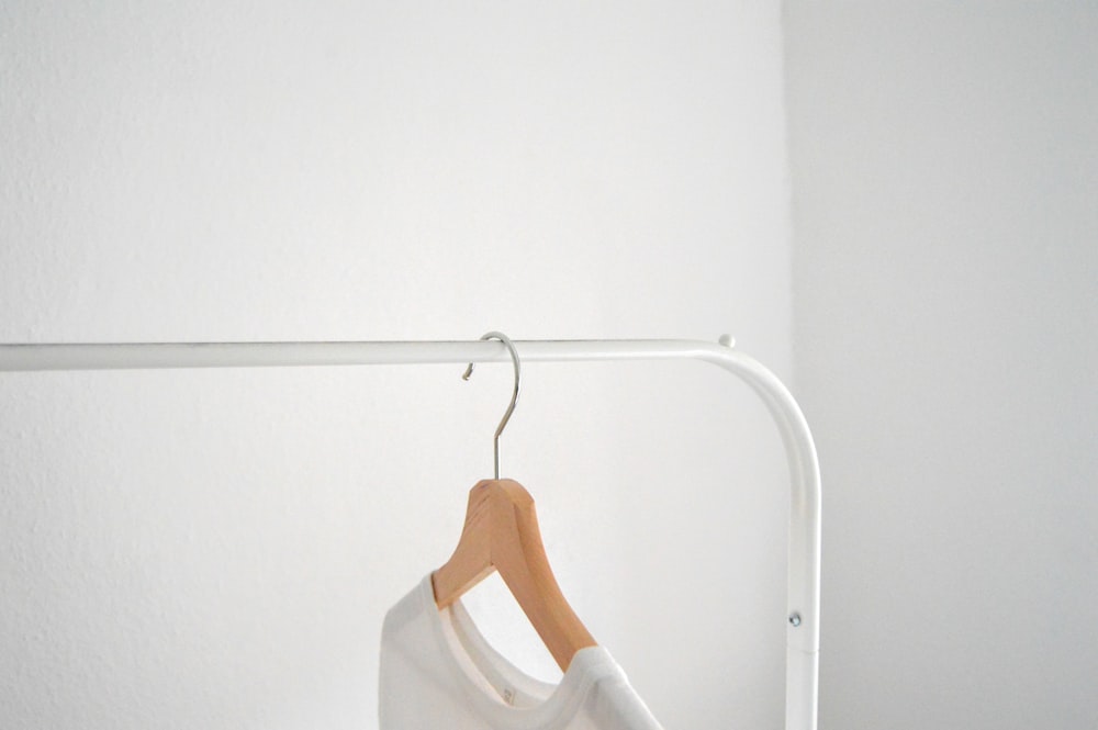 500+ Clothes Hanger Pictures  Download Free Images on Unsplash