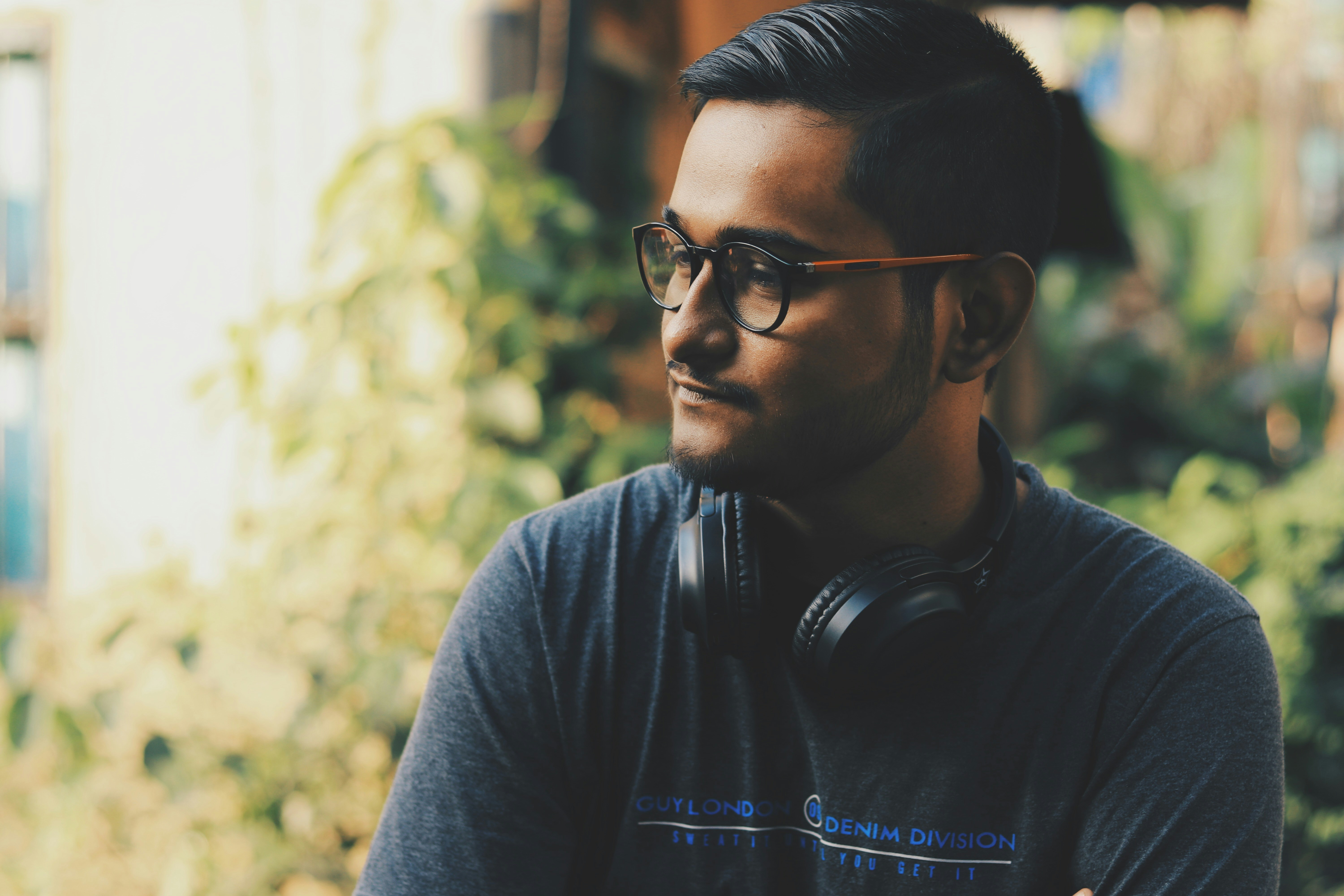 Photo by theroyakash